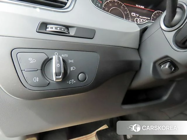 Audi Q7 (4M) 2019 Черный из Кореи, фото 4