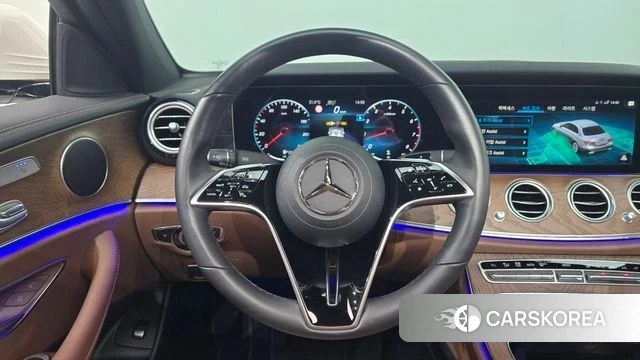 Mercedes-Benz E-Class W213 2022 Белый из Кореи, фото 4