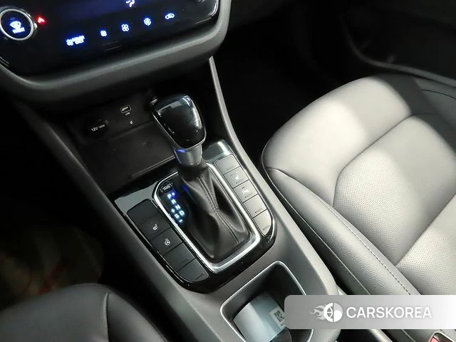 Hyundai The New Ionic Hybrid 2019 Белый из Кореи, фото 4
