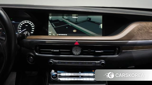 Genesis G90 id 4959961 из Кореи 4