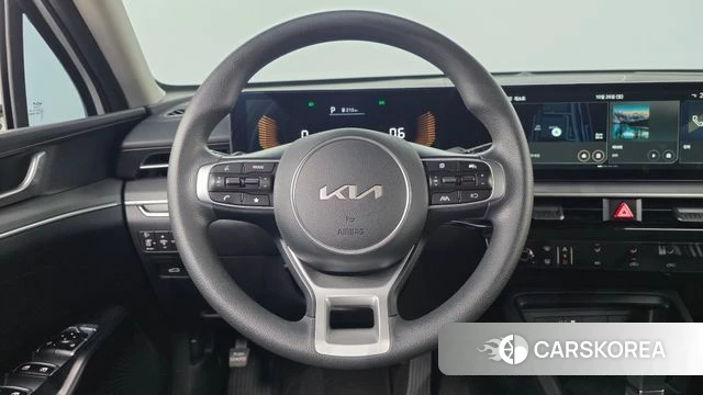 Kia The New K5 3rd generation 2024 Белый из Кореи, фото 4