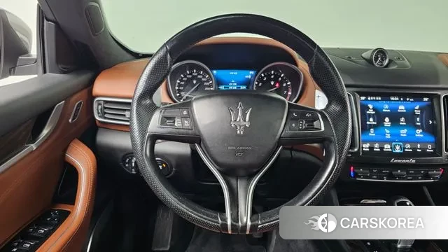 Maserati Levante 2018 Серый из Кореи, фото 4