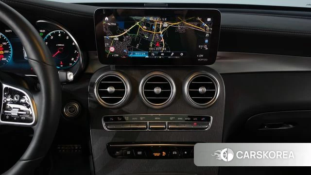 Mercedes-Benz GLC-Class X253 2021 Белый из Кореи, фото 4