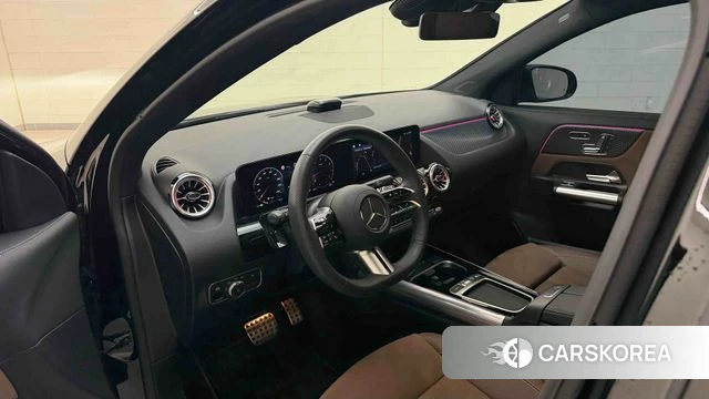 Mercedes-Benz GLA - Class H247 2026 Черный из Кореи, фото 4