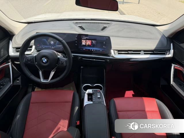 BMW X1 2023 Белый из Китая, фото 4
