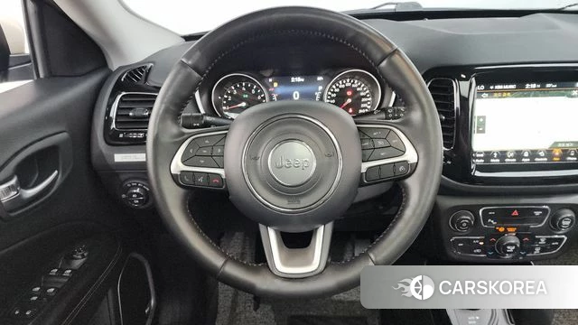 Jeep Compass 2nd Generation 2019 Белый из Кореи, фото 5