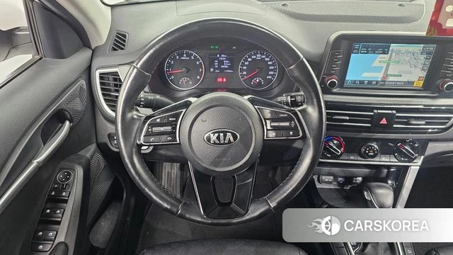 Kia Seltos 2021 Белый из Кореи, фото 4