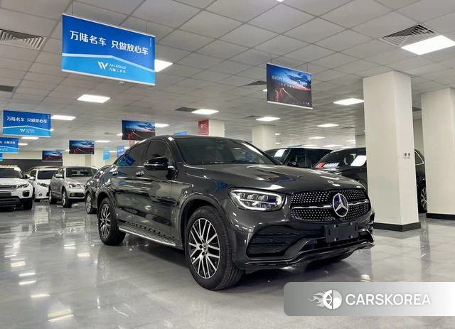 Mercedes-Benz GLC 2022 Темно-серый из Китая, фото 4