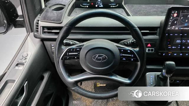 Hyundai Staria 2022 Черный из Кореи, фото 4