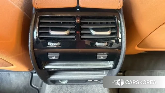 BMW 5 Series (G30) 2023 Черный из Кореи, фото 4