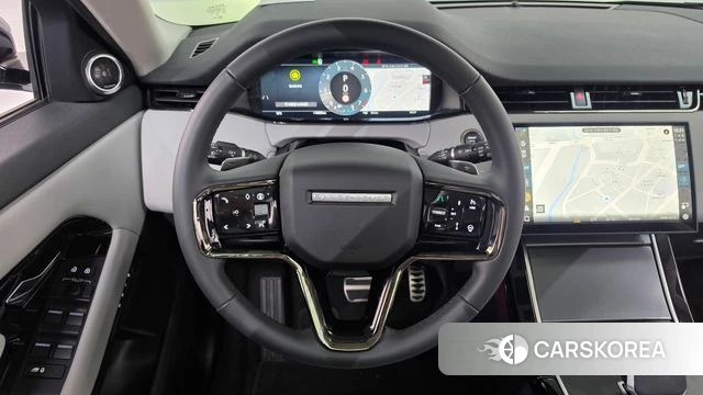 Land Rover Range Rover Evoque 2nd Generation 2025 Черный из Кореи, фото 4