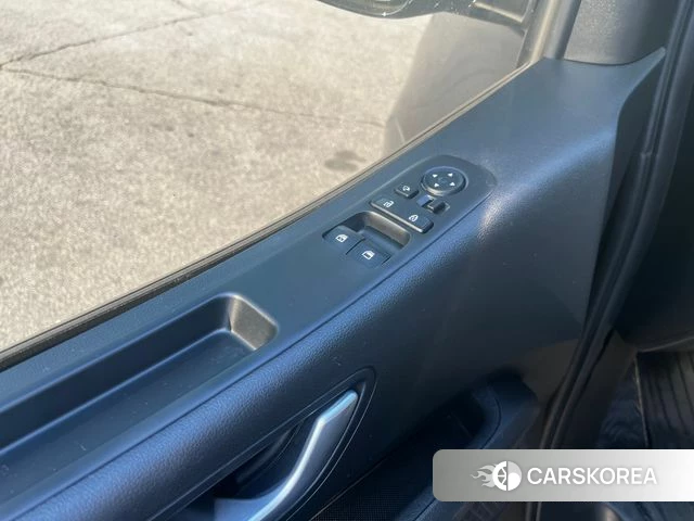 Hyundai Staria 2024 Черный из Кореи, фото 4