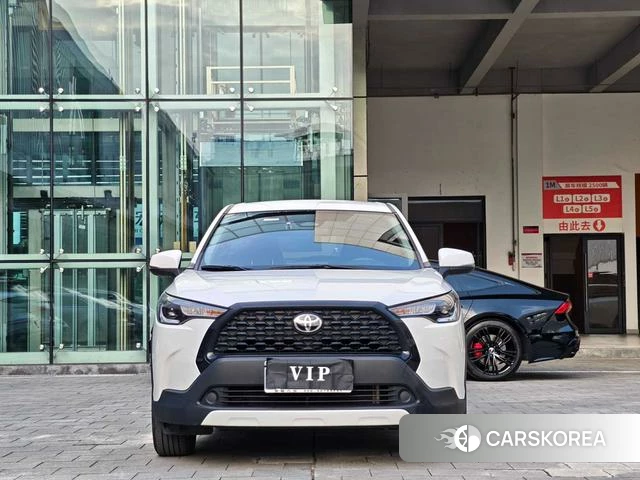 Toyota Corolla 2023 Белый из Китая, фото 4