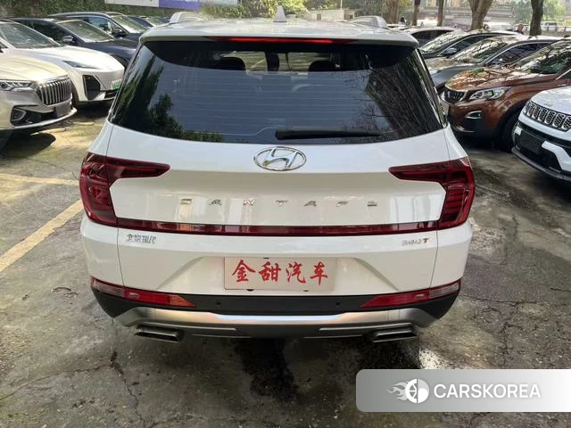 Hyundai Santa Fe 2021 Белый из Китая, фото 4
