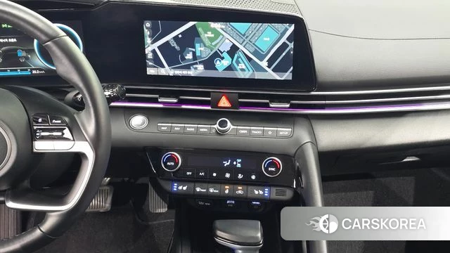 Hyundai Avante Hybrid (CN7) 2021 Серебристо-серый из Кореи, фото 4