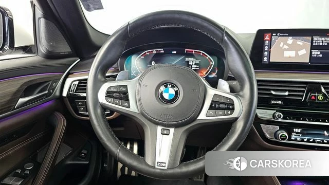 BMW 5 Series (G30) 2020 Белый из Кореи, фото 4