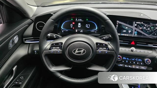 Hyundai The New Avante (CN7) 2023 Серый из Кореи, фото 4