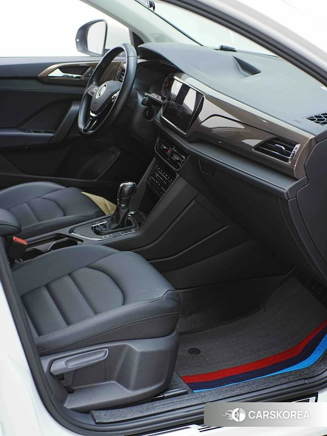 Volkswagen Tharu 2021 Белый из Китая, фото 4