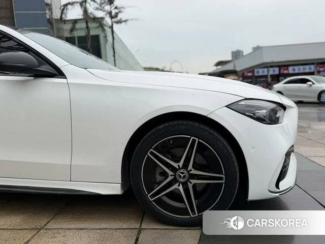 Mercedes-Benz C-class 2025 Белый из Китая, фото 4