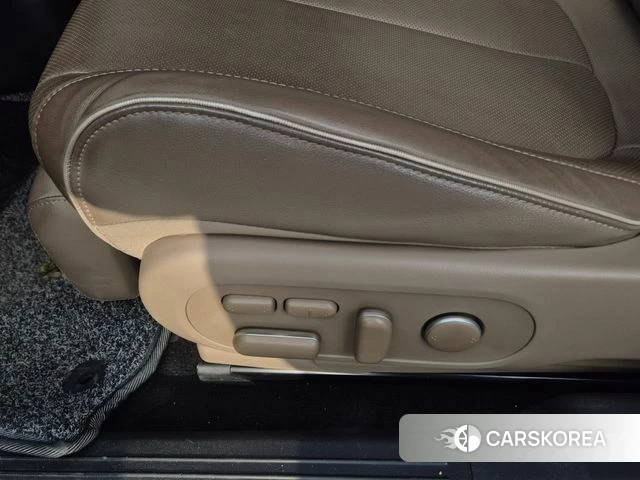 Hyundai The New Ionic 5 2024 Серебристо-серый из Кореи, фото 4
