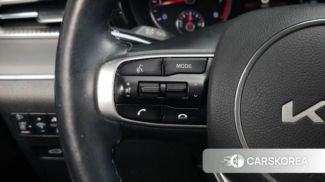Kia K5 3rd generation 2021 Белый из Кореи, фото 4