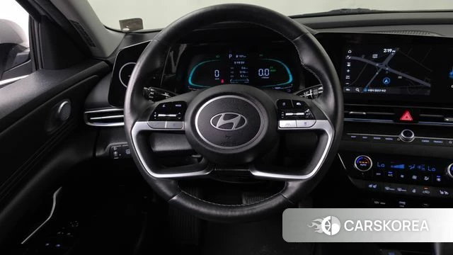 Hyundai The New Avante Hybrid (CN7) 2023 Серебристо-серый из Кореи, фото 4