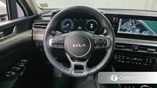 Kia K5 Hybrid 3rd Generation 2023 Белый из Кореи, фото 4