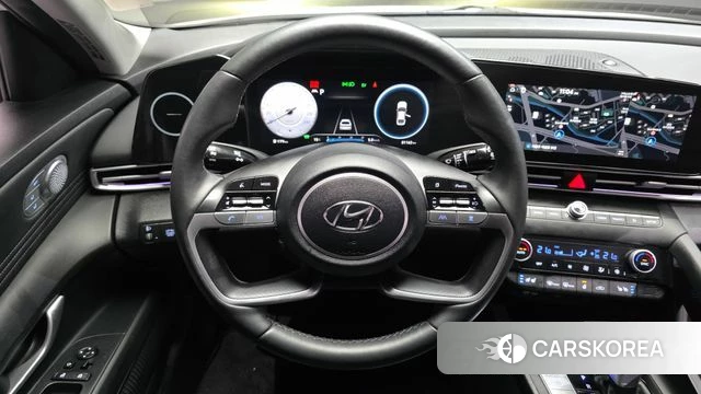 Hyundai Avante Hybrid (CN7) 2022 Белый из Кореи, фото 4