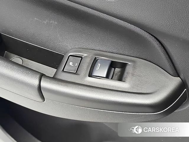 Chevrolet (GM Daewoo) Trailblazer 2022 Белый из Кореи, фото 4