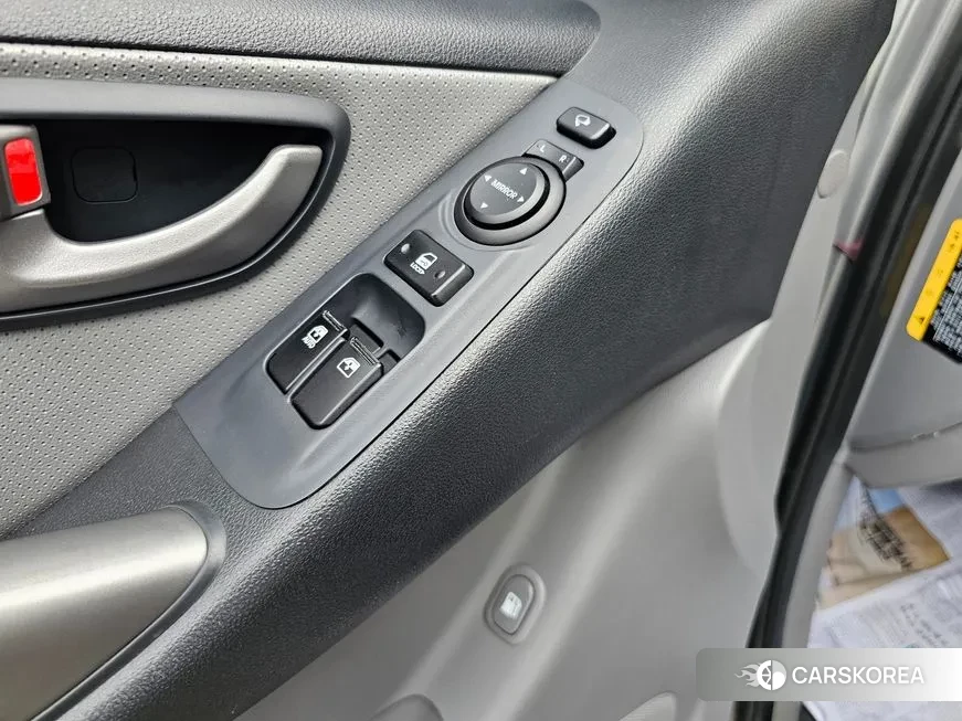 Hyundai The New Grand Starex 2019 Белый из Кореи, фото 4