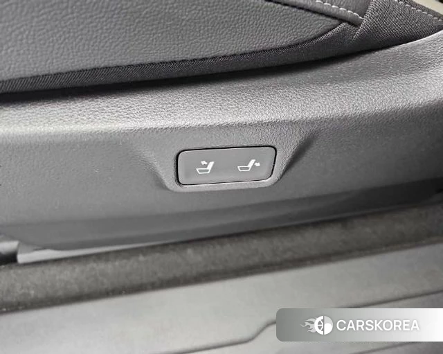 Kia The New Carnival 4th Generation 2024 Серебристо-серый из Кореи, фото 4