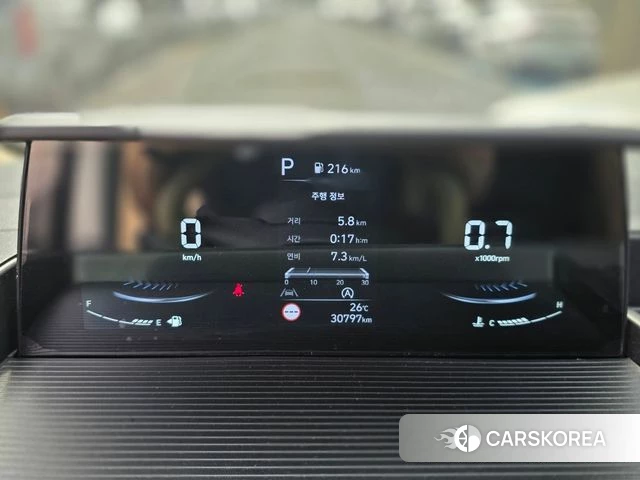 Hyundai Staria 2024 Белый из Кореи, фото 4