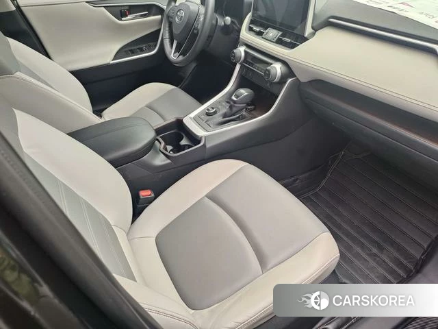 Toyota RAV4 2021 Черный из Китая, фото 4