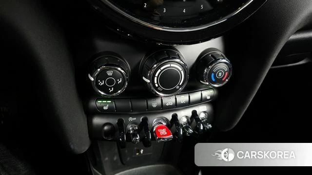 Mini Cooper 2022 Черный из Кореи, фото 4