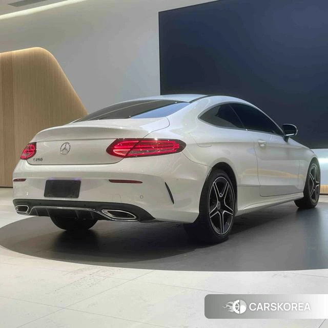 Mercedes-Benz C-class 2021 Белый из Китая, фото 4