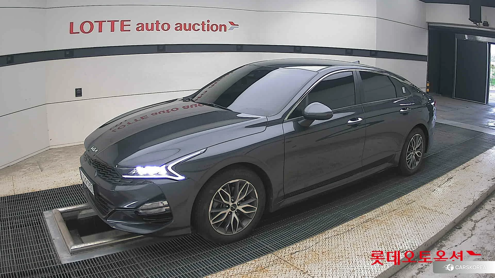Kia K5 2022 Interstellagray из Кореи, фото 4