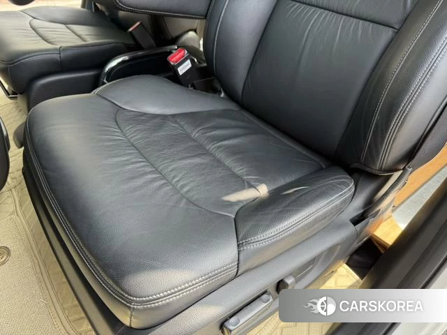 Honda Elysion 2021 Белый из Китая, фото 4