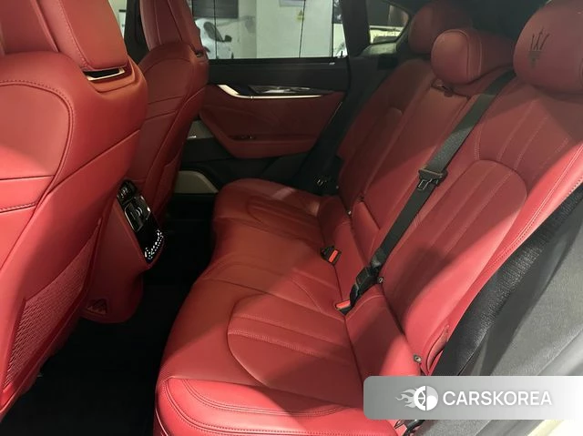 Maserati Levante 2023 Белый из Кореи, фото 4