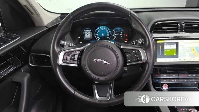 Jaguar F-PACE 2018 Черный из Кореи, фото 4