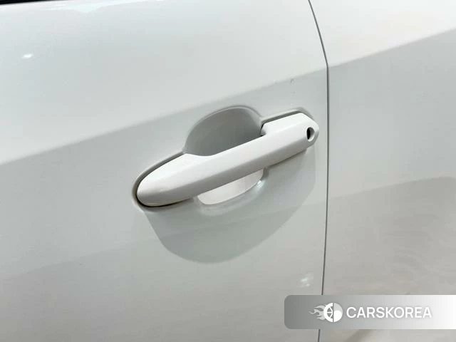 Toyota RAV4 2021 Белый из Китая, фото 4
