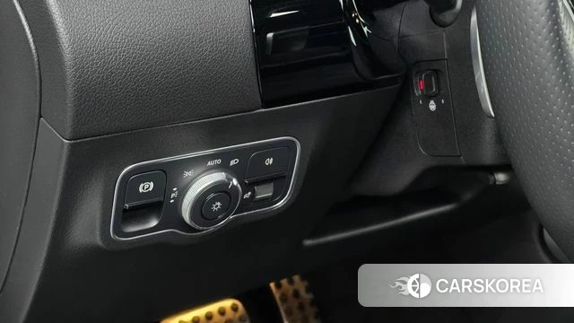 Mercedes-Benz EQA H243 2024 Белый из Кореи, фото 4