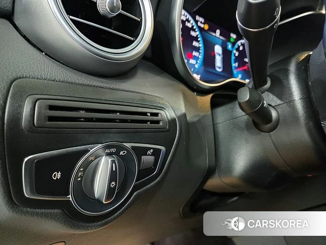 Mercedes-Benz GLC-Class X253 2021 Черный из Кореи, фото 4