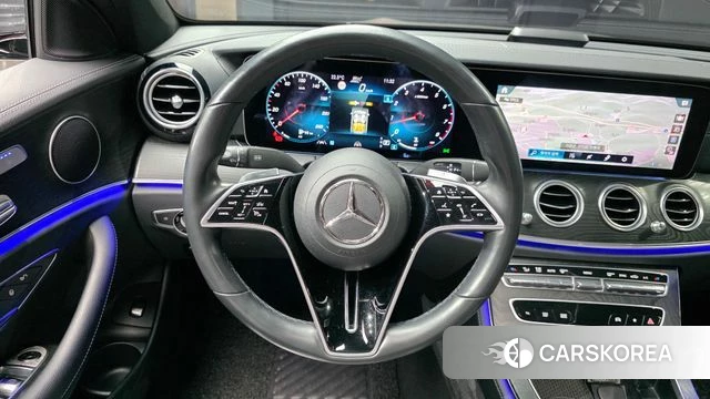 Mercedes-Benz E-Class W213 2022 Серый из Кореи, фото 4