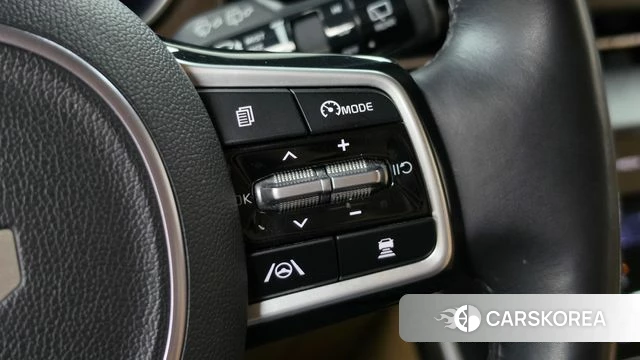Kia Carnival 4th generation 2023 Белый из Кореи, фото 4