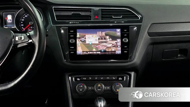 Volkswagen Tiguan second Generation 2020 Серый из Кореи, фото 4