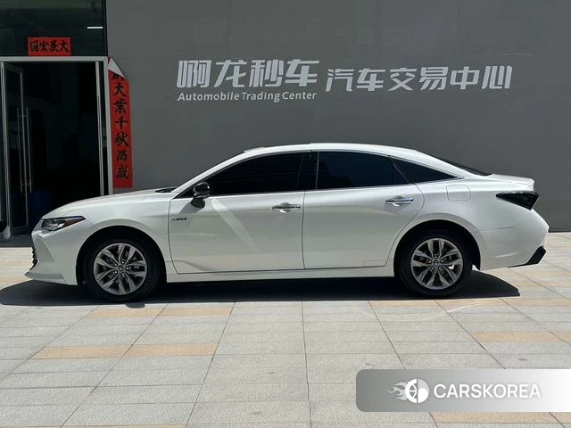 Toyota Avalon 2021 Белый из Китая, фото 4
