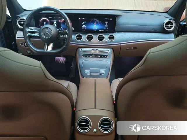 Mercedes-Benz E-Class 2021 Черный из Китая, фото 4