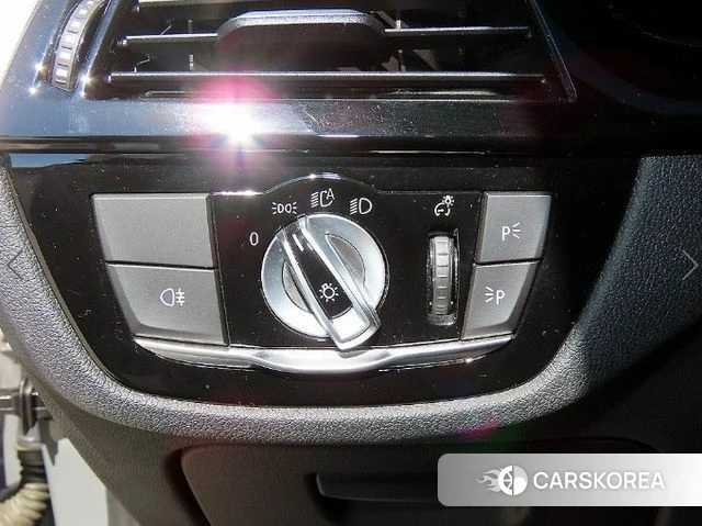 BMW 5 Series (G30) 2022 Серый из Кореи, фото 4