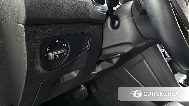 Volkswagen Tiguan second Generation 2020 Белый из Кореи, фото 4