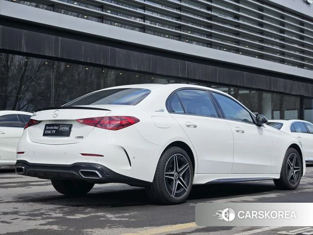 Mercedes-Benz C-class 2024 Белый из Китая, фото 4